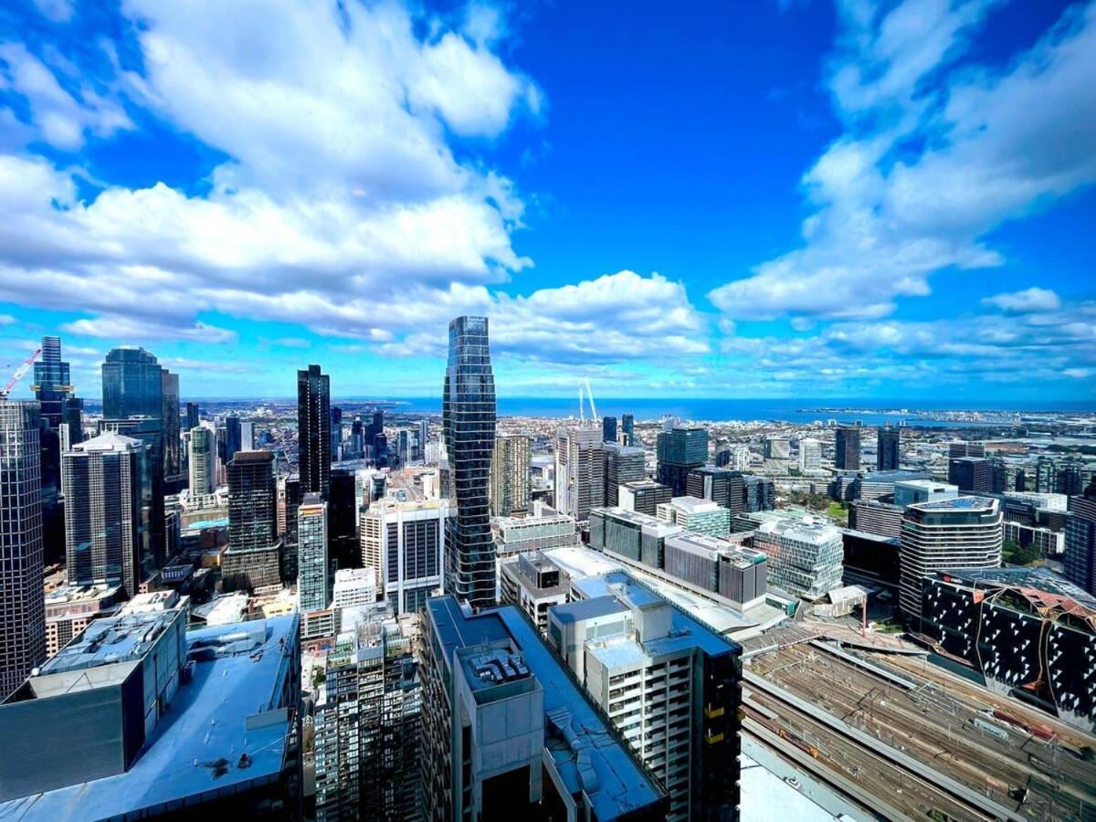 Luxury Cbd Skyline View Lv58 Apartment *